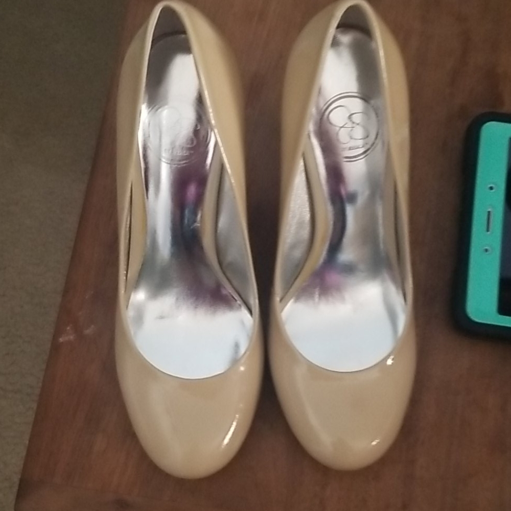 Jessica Simpson heels - Picture 4 of 5